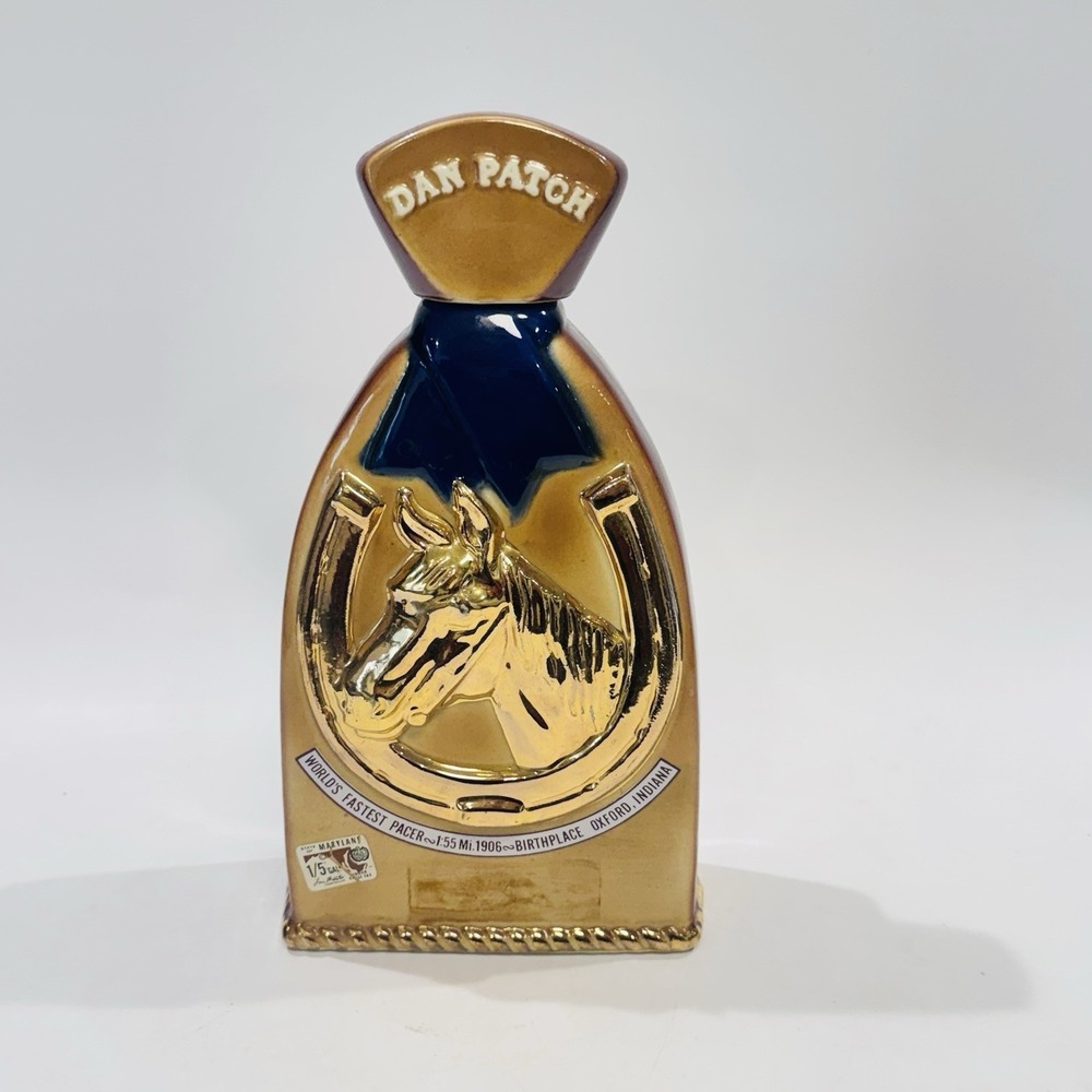 Vintage Dan Patch Gold Horse Shoe Equestrian Commemorative 1975 Whiskey Decanter
